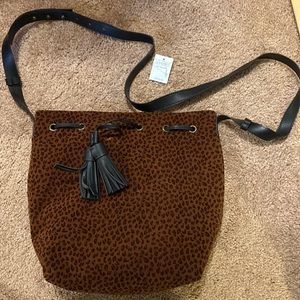NWT Leopard bucket bag